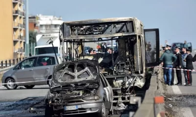 Tragedia scampata del bus: qui c'è chi ha giustificato, all'estero si indignano | Rec News dir. Zaira Bartucca