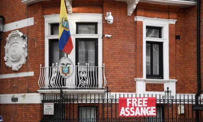 Moreno firma il decreto "anti-Assange" e consegna i suoi beni agli Usa | Rec News dir. Zaira Bartucca