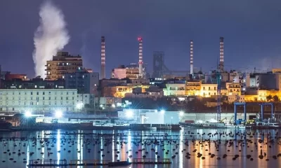 L'Ilva, Renzi e la cordata di investitori. Centinaio frena: "Baratta i lavoratori per lo zero virgola" | Rec News dir. Zaira Bartucca