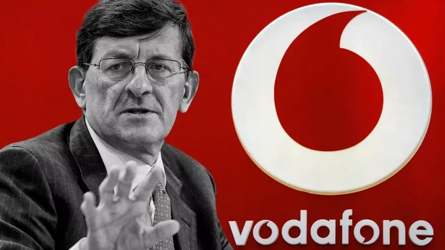 Che ci fa l'ex ad di Vodafone Vittorio Colao a capo della task-force sulla "fase 2"? | Rec News dir. Zaira Bartucca