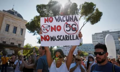 Lockdown, mascherine e vaccino, la Spagna reagisce e scende in piazza | Rec News dir. Zaira Bartucca