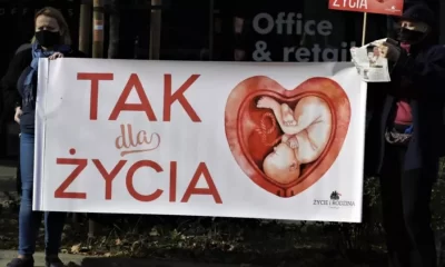 Aborto, calcio della Polonia all'eugenetica: "Stanno solo tutelando il diritto alla vita" | Rec News dir. Zaira Bartucca