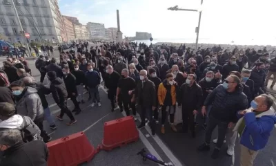 Chiusure, nuove proteste dei ristoratori a Napoli | Rec News dir. Zaira Bartucca