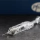 Scienziato (Johns Hopkins Medicine): "Il vaccino Pfizer ha causato la morte di un medico, ci sono evidenze" | Rec News, direttore Zaira Bartucca