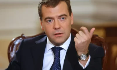 Medvedev e gli altri politici che hanno risposto alle accuse di Biden | Rec News direttore Zaira Bartucca