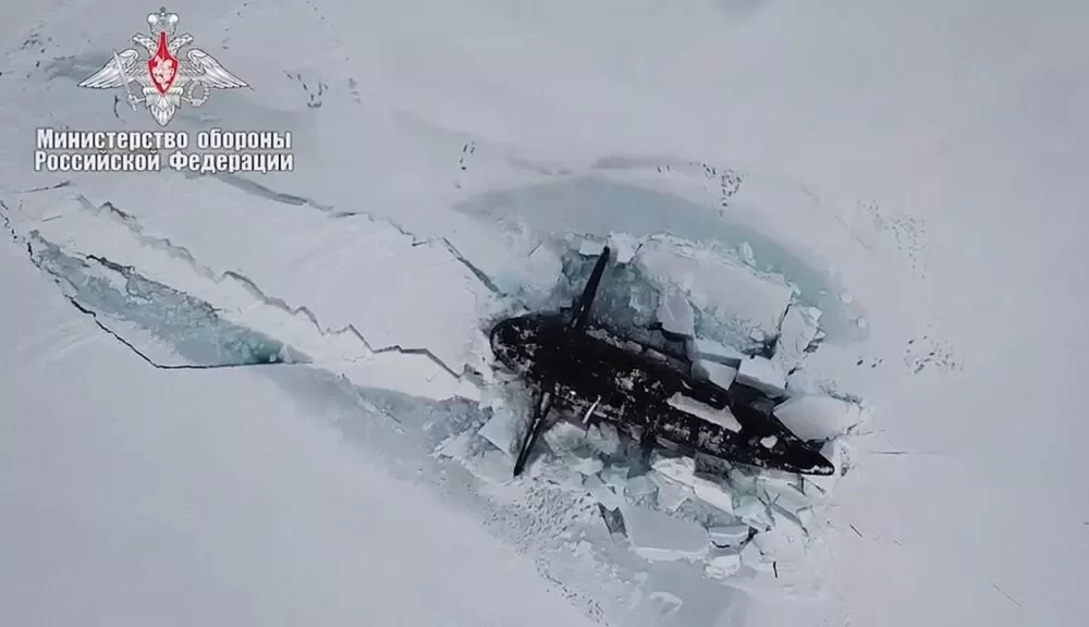 La Russia testa missili atomici al largo del Polo Nord | RN dir Zaira Bartucca