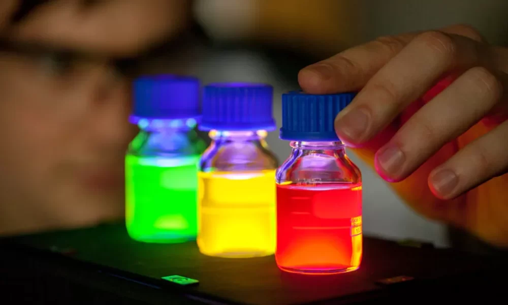 Vaccini, cosa sono i quantum dots finanziati dalla fondazione Bill and Melinda Gates | Rec News dir. Zaira Bartucca