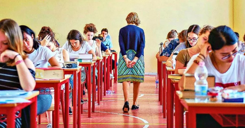 Maturità 2022, ecco come si svolgeranno le prove. Le Ordinanze firmate dal ministro Bianchi | Rec News dir. Zaira Bartucca