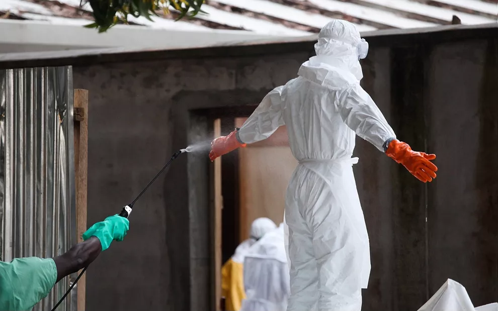 Ebola, è emergenza sanitaria globale. Ma l’Oms rifiuta misure di contenimento | Rec News dir. Zaira Bartucca
