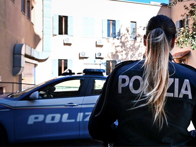 Poliziotta si finge minorenne su Instagram e incastra un pedofilo. Ora lo squilibrato rischia fino a 12 anni di carcere | Rec News dir. Zaira Bartucca