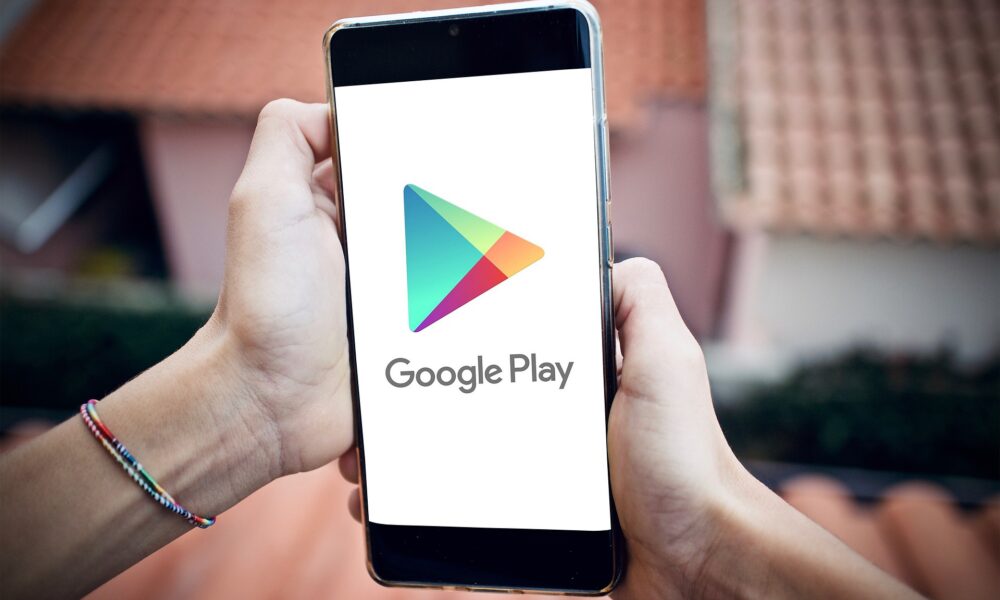 Trappola su Google Play. C'è un malware scaricato da 420 milioni di utenti. Ecco quali app riguarda | Rec News dir. Zaira Bartucca